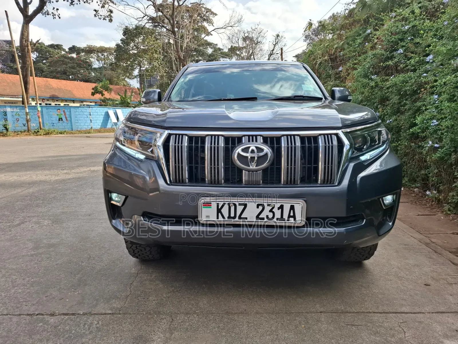Toyota Land Cruiser Prado 3.0 190hp 2020 Gray
