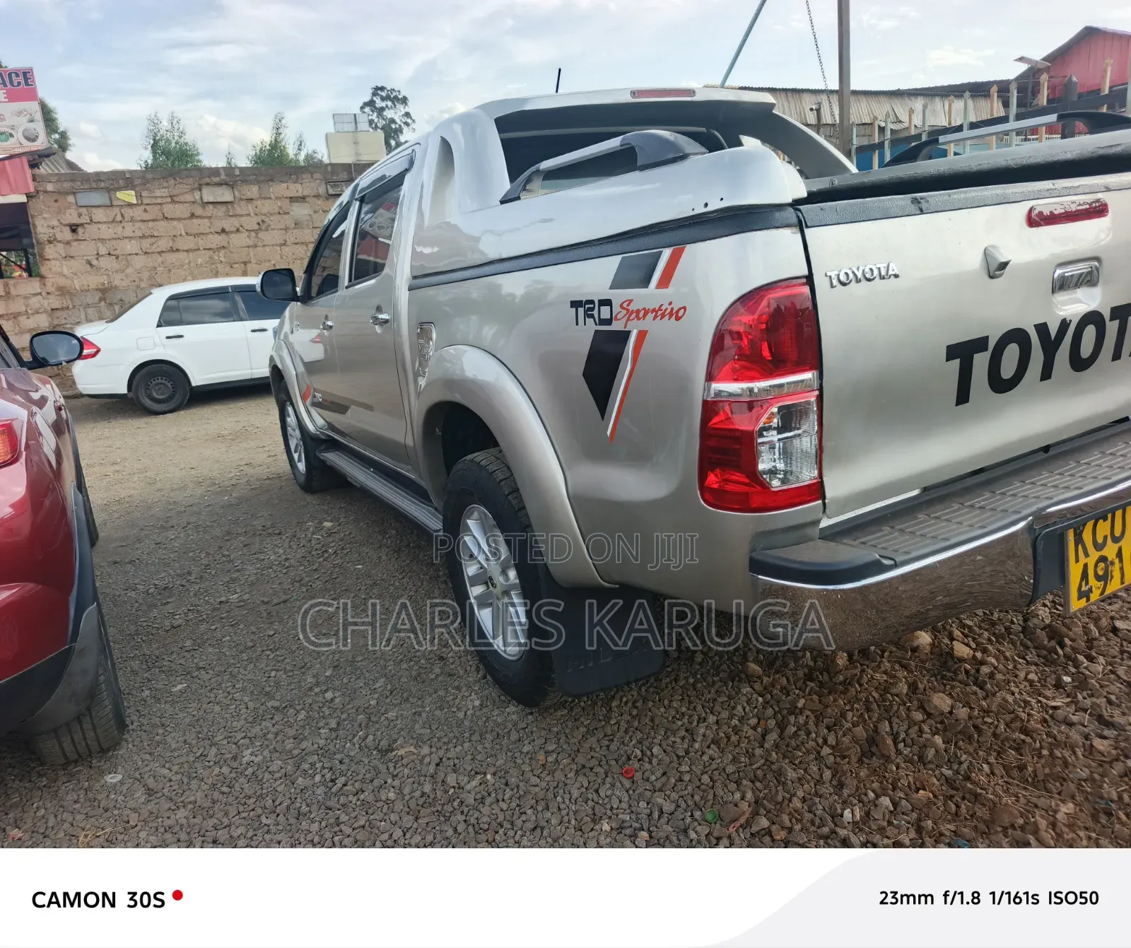 Toyota Hilux 2012 Silver