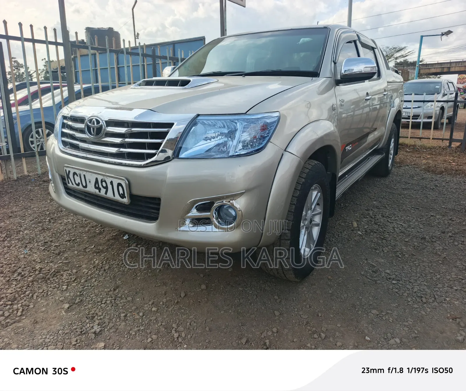 Toyota Hilux 2012 Silver