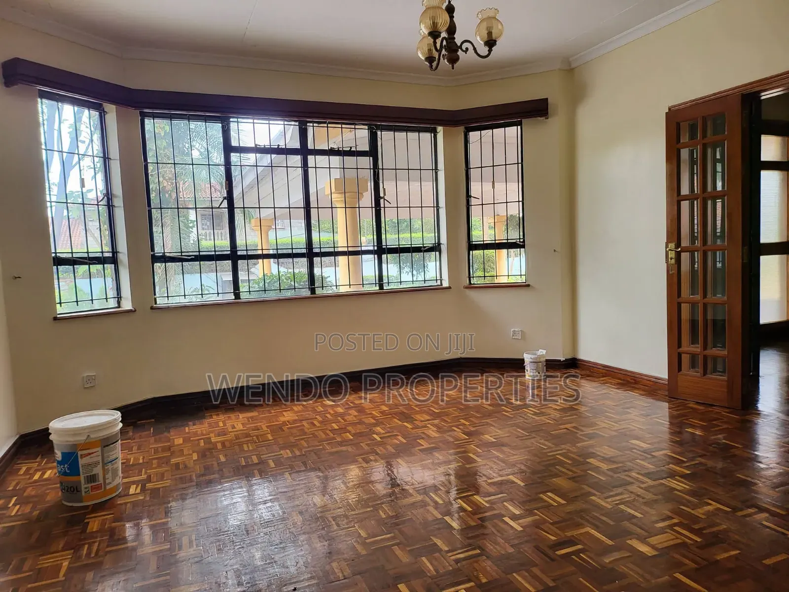 4bdrm Bungalow in Runda for rent