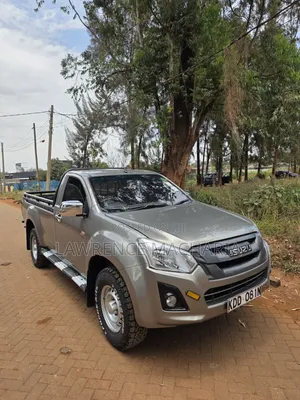 Isuzu D-MAX 2021 Gold