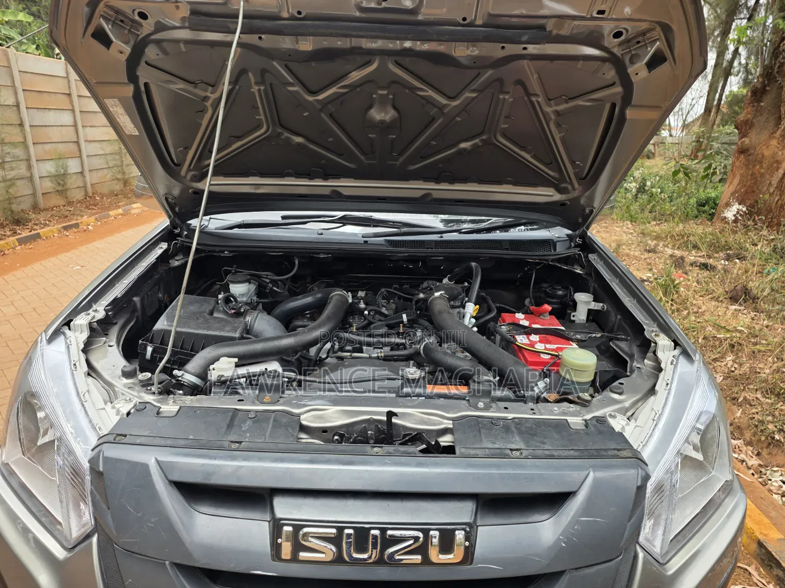 Isuzu D-MAX 2021 Gold