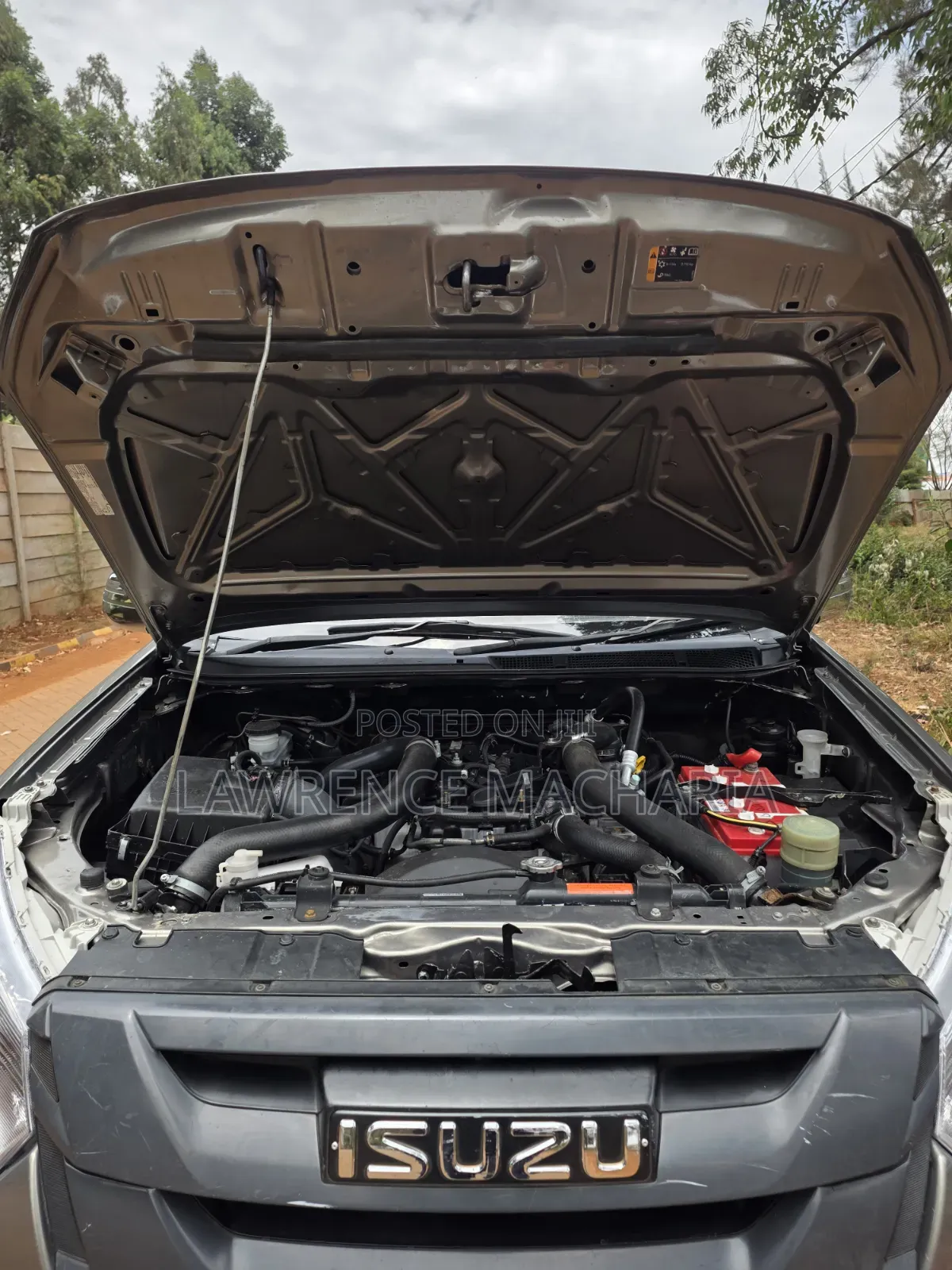 Isuzu D-MAX 2021 Gold