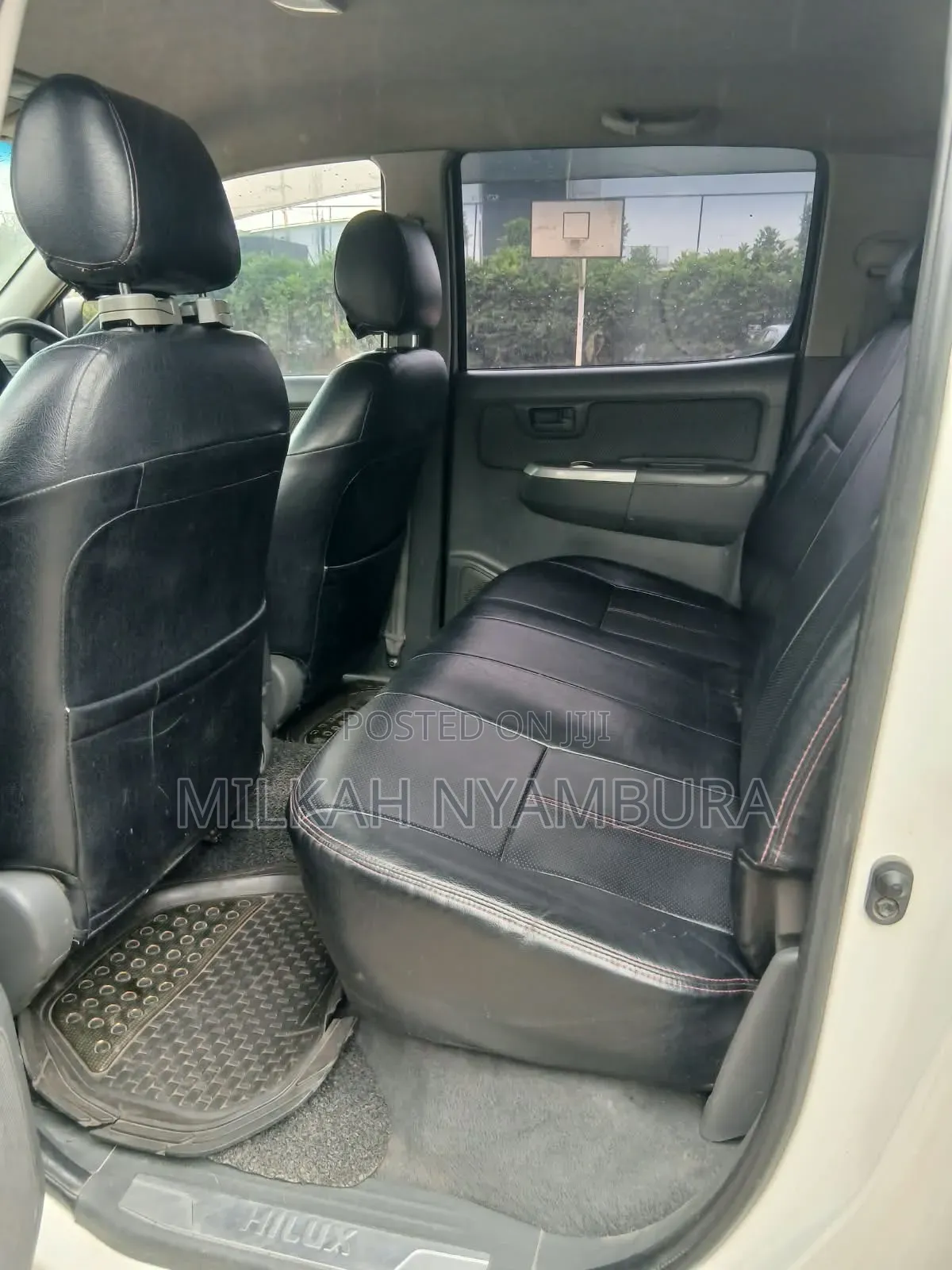 Toyota Hilux 2013 White