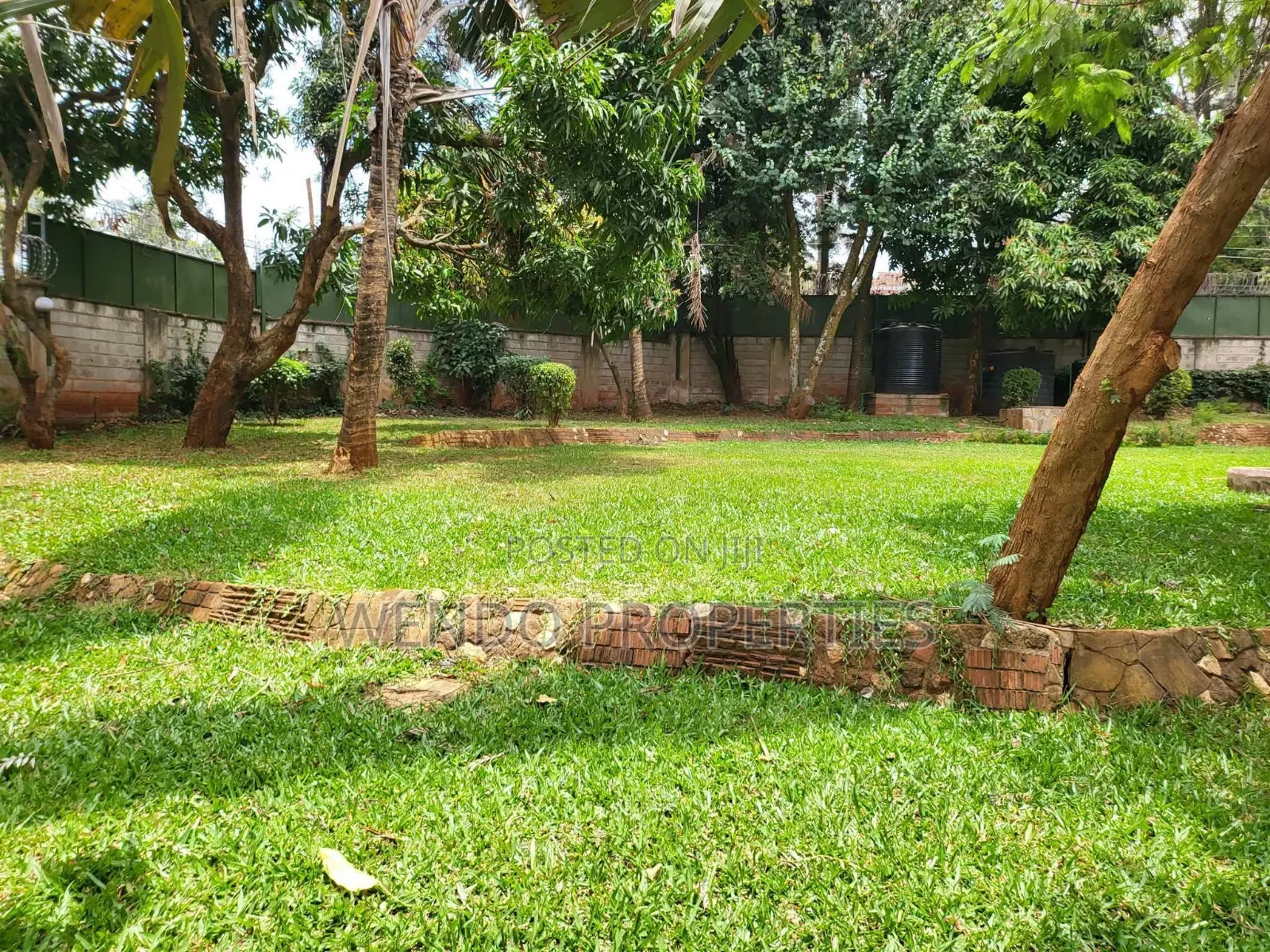 5bdrm Villa in Runda for rent