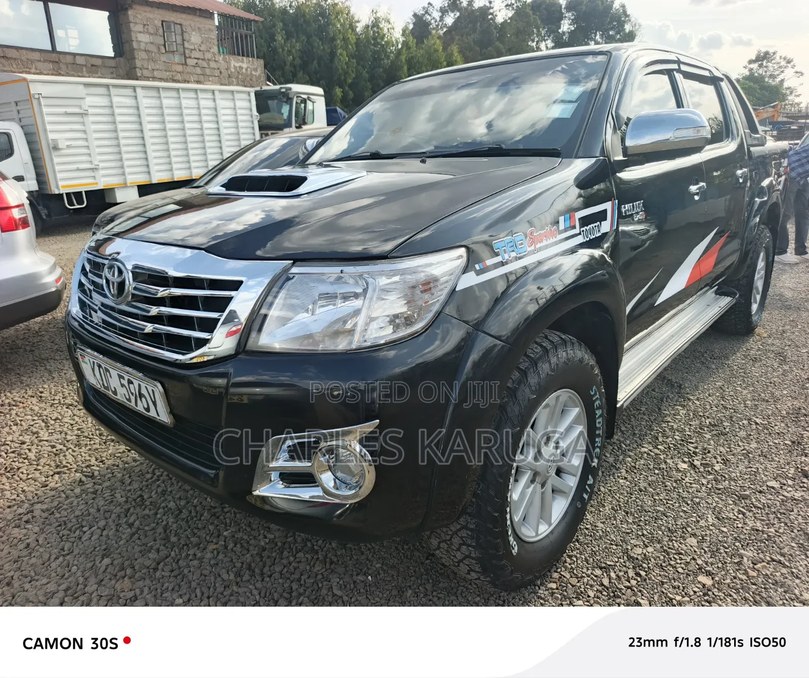 Toyota Hilux 2014 Black