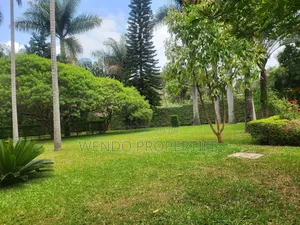 5bdrm Villa in Runda for rent