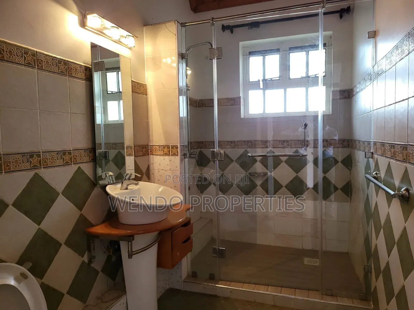 5bdrm Villa in Runda for rent