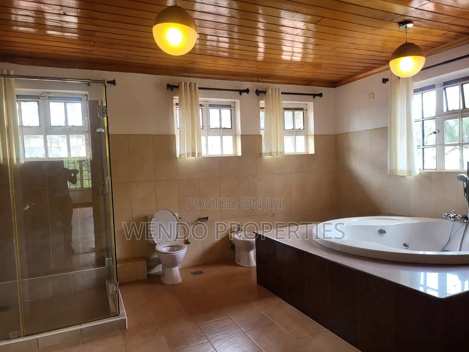 5bdrm Villa in Runda for rent