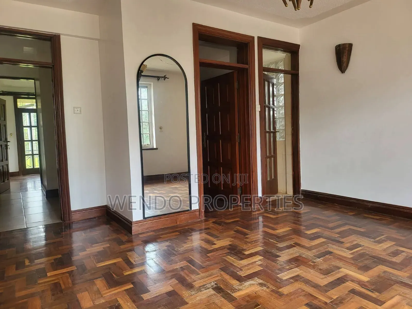 5bdrm Villa in Runda for rent