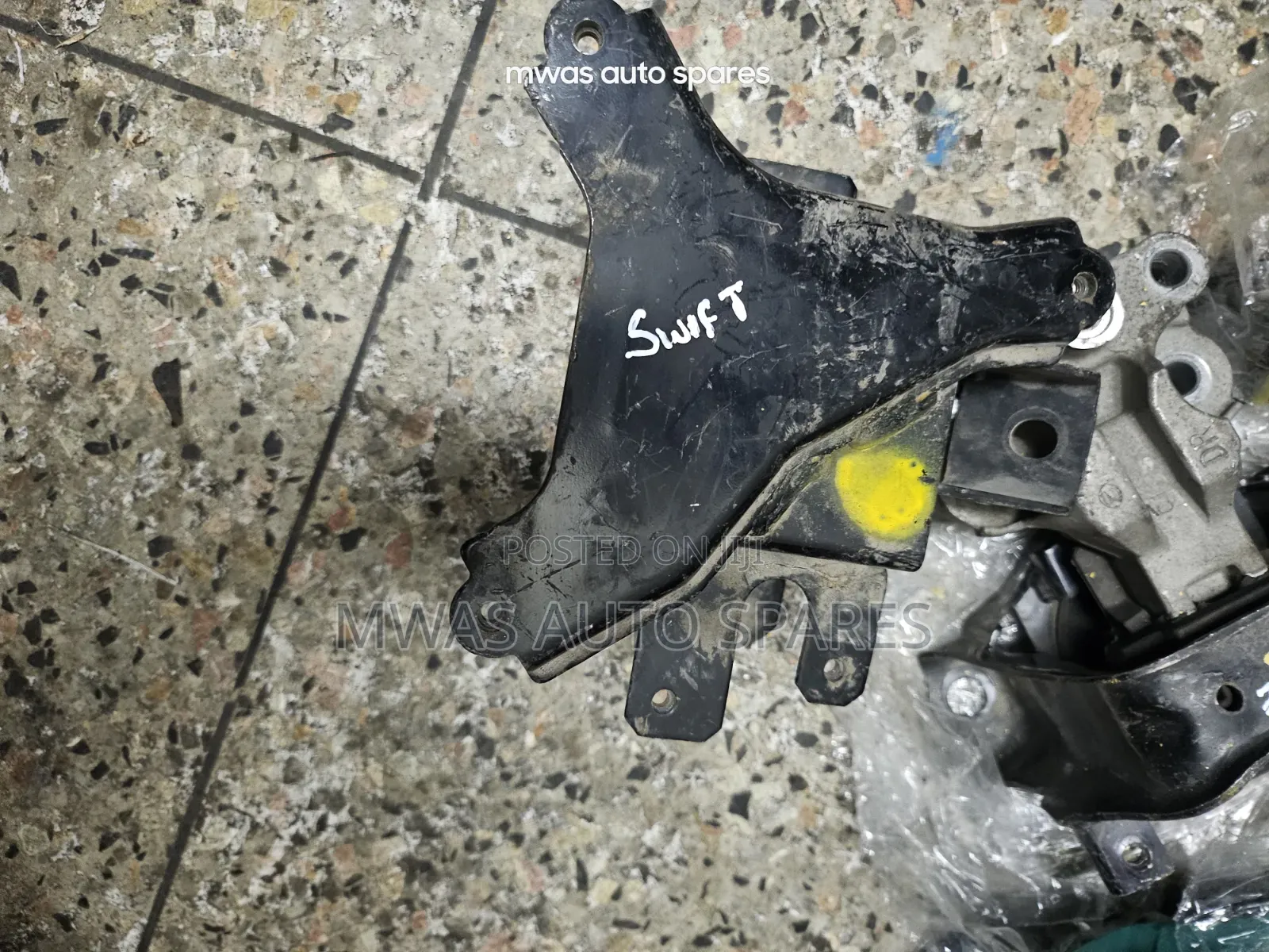 Suzuki Swift Gear Mounting