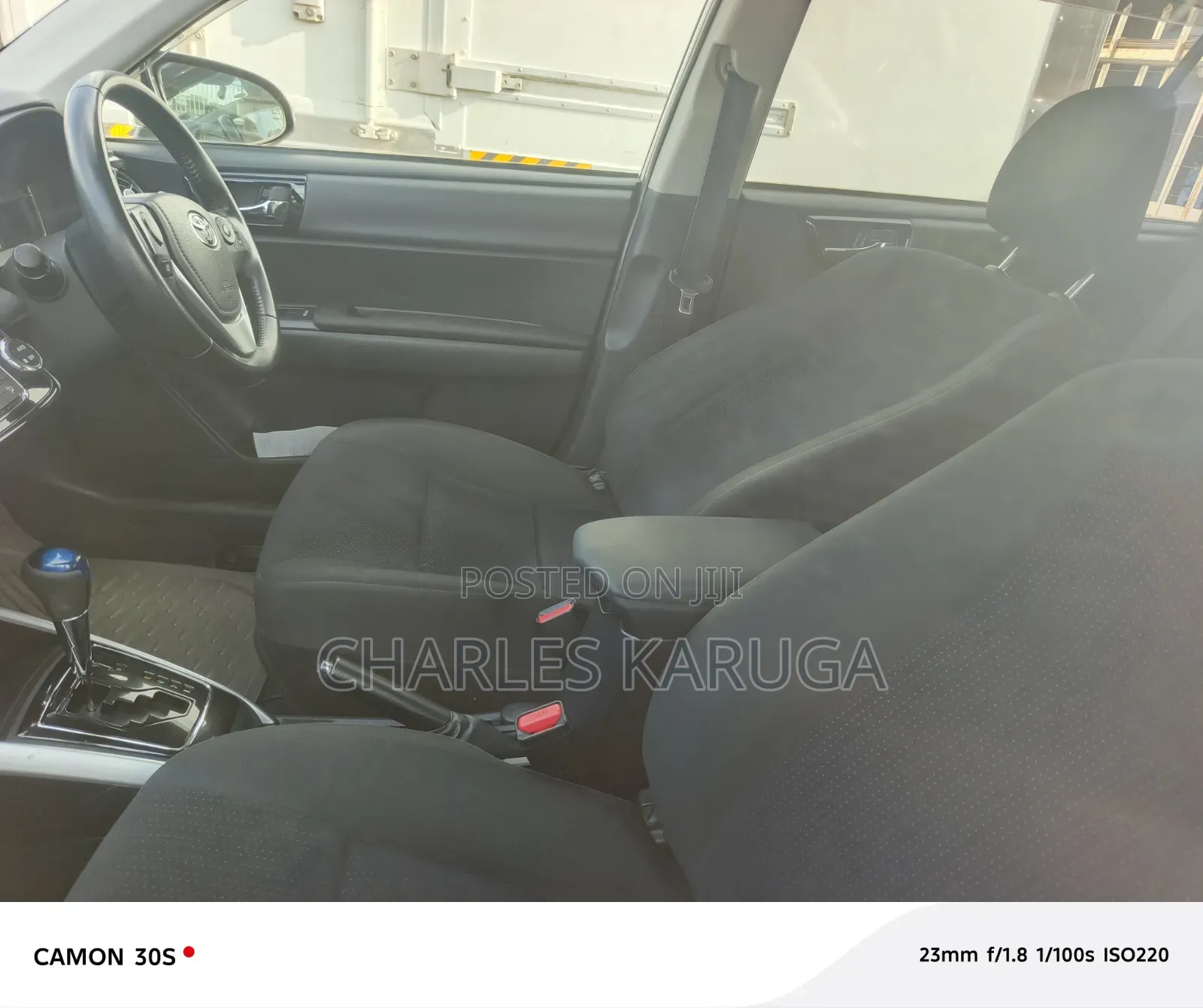 Toyota Corolla Fielder 2017 Silver