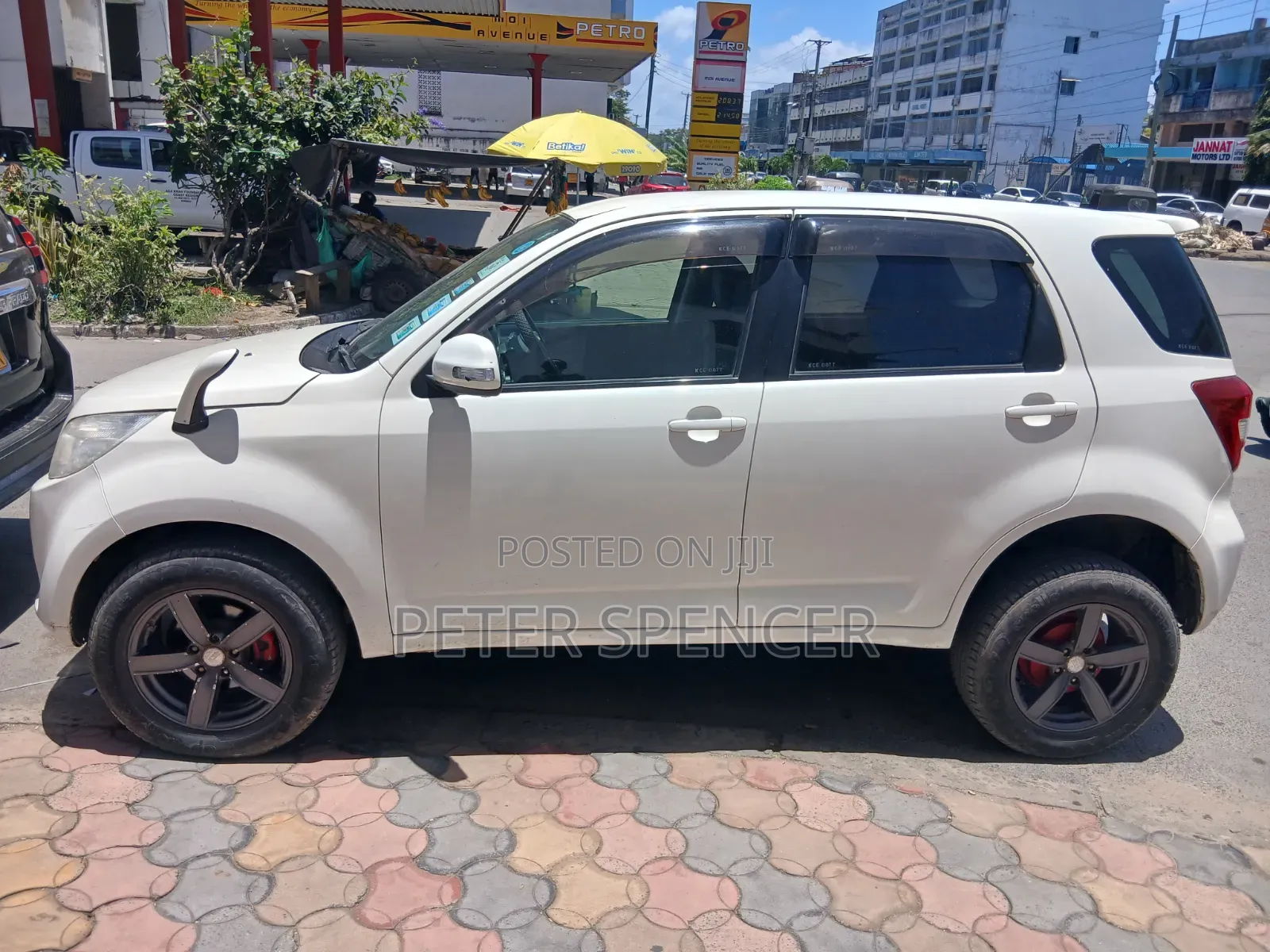 Toyota Rush 2013 White