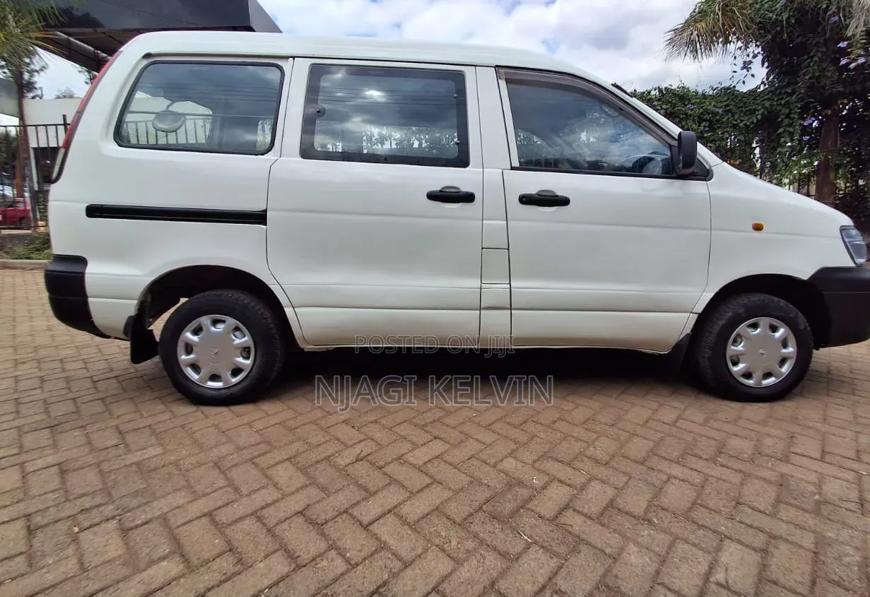 Toyota TownAce 2006 White