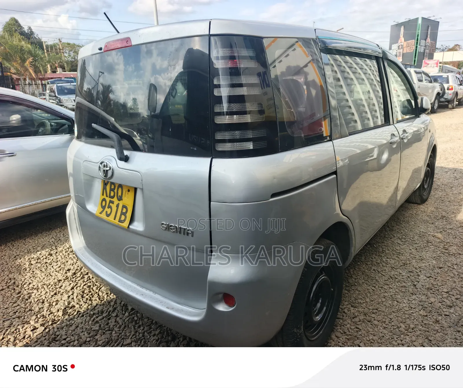 Toyota Sienta 2006 Silver