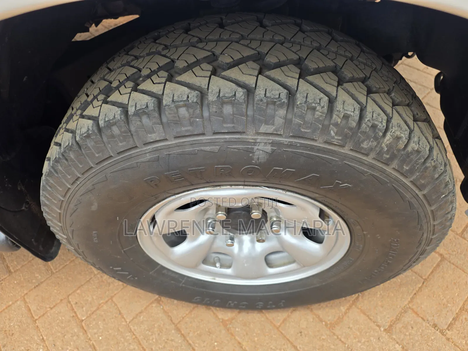 Toyota Hilux 2015 White