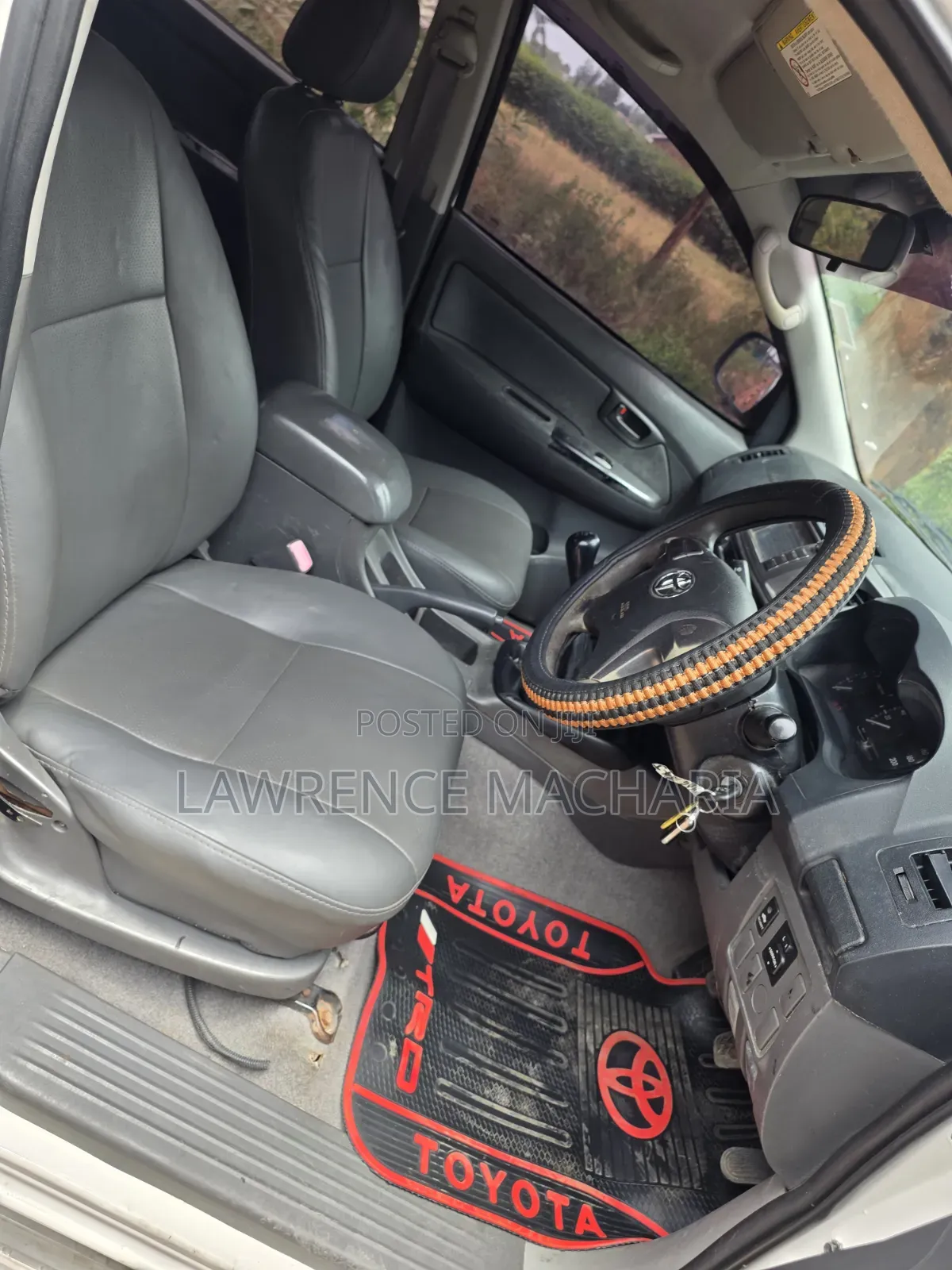 Toyota Hilux 2015 White