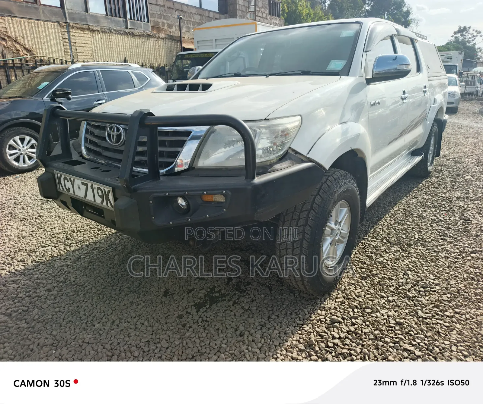 Toyota Hilux 2013 White
