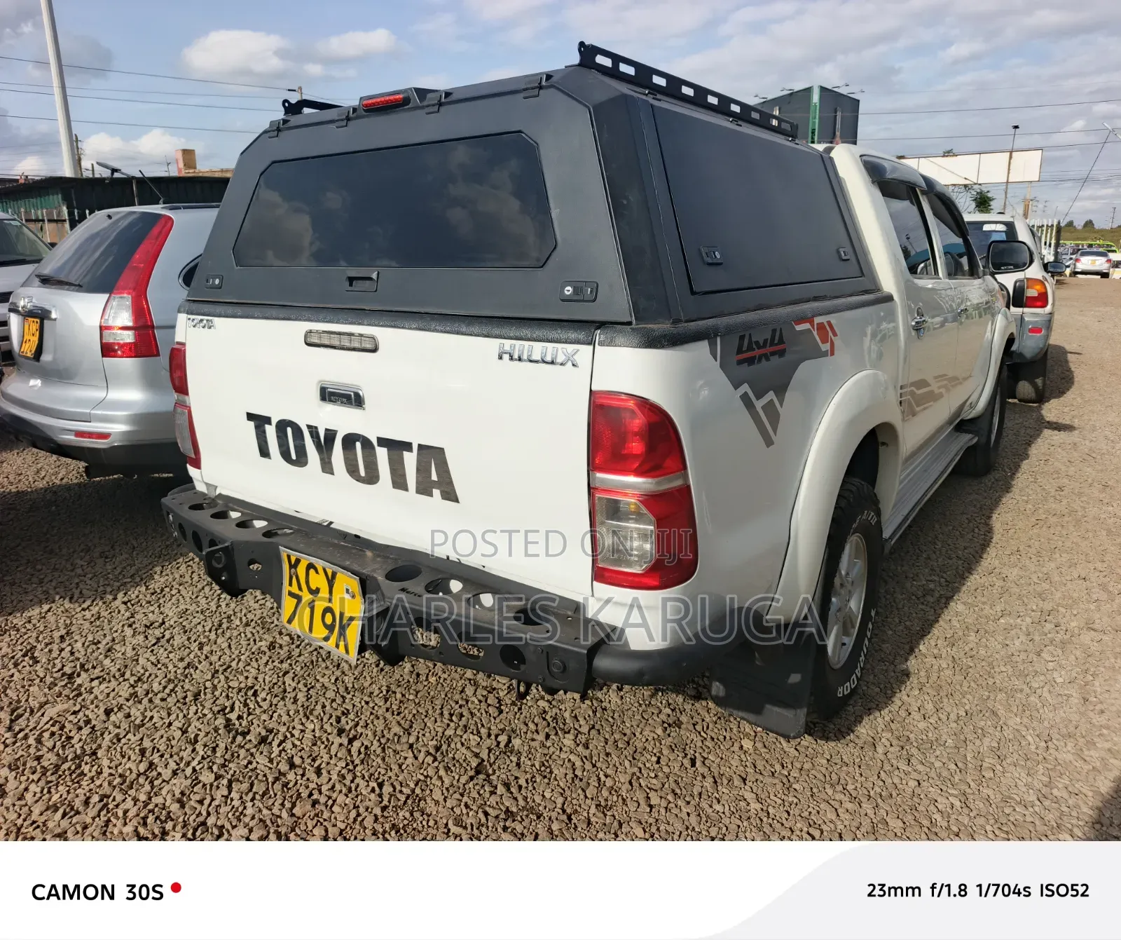 Toyota Hilux 2013 White