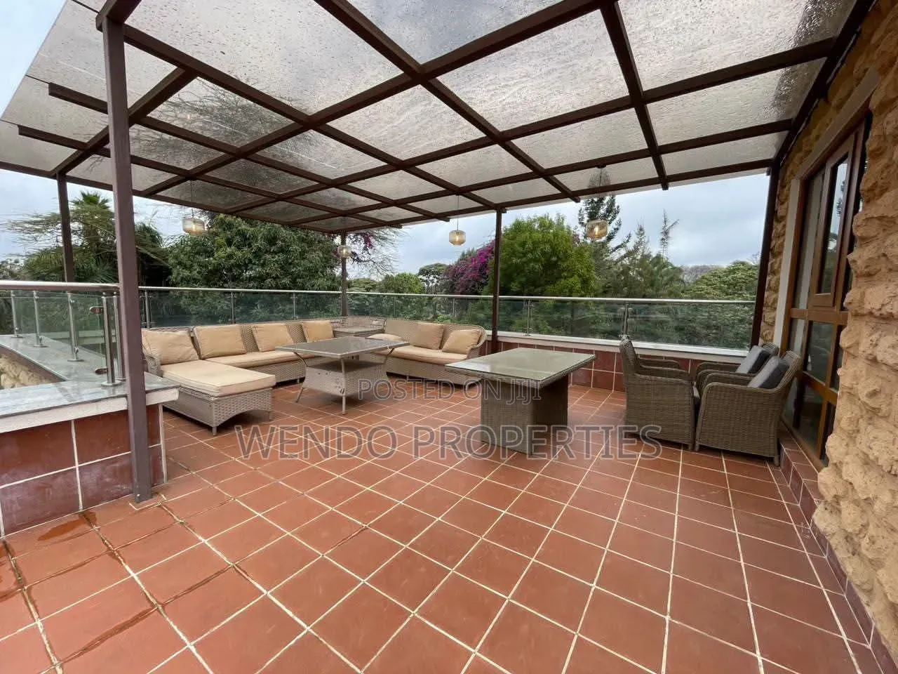 Furnished 6bdrm Villa in Muthangari for sale