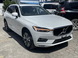 Volvo XC60 T5 Inscription AWD 2019 White