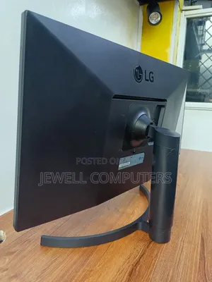 LG 27-Inch Uhd Ips Monitor (27bl55u-B)