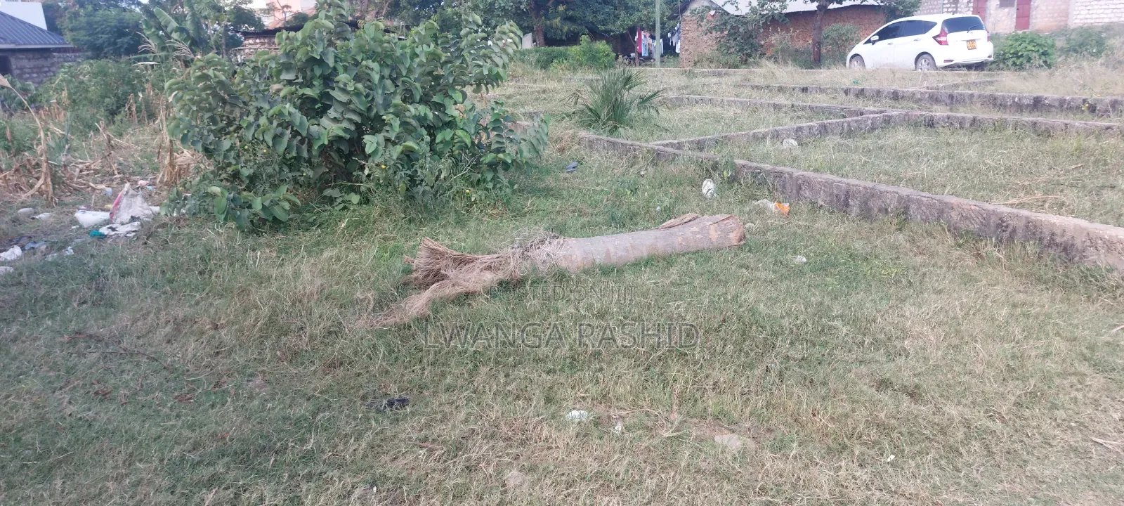 Plot for Sale 100×100