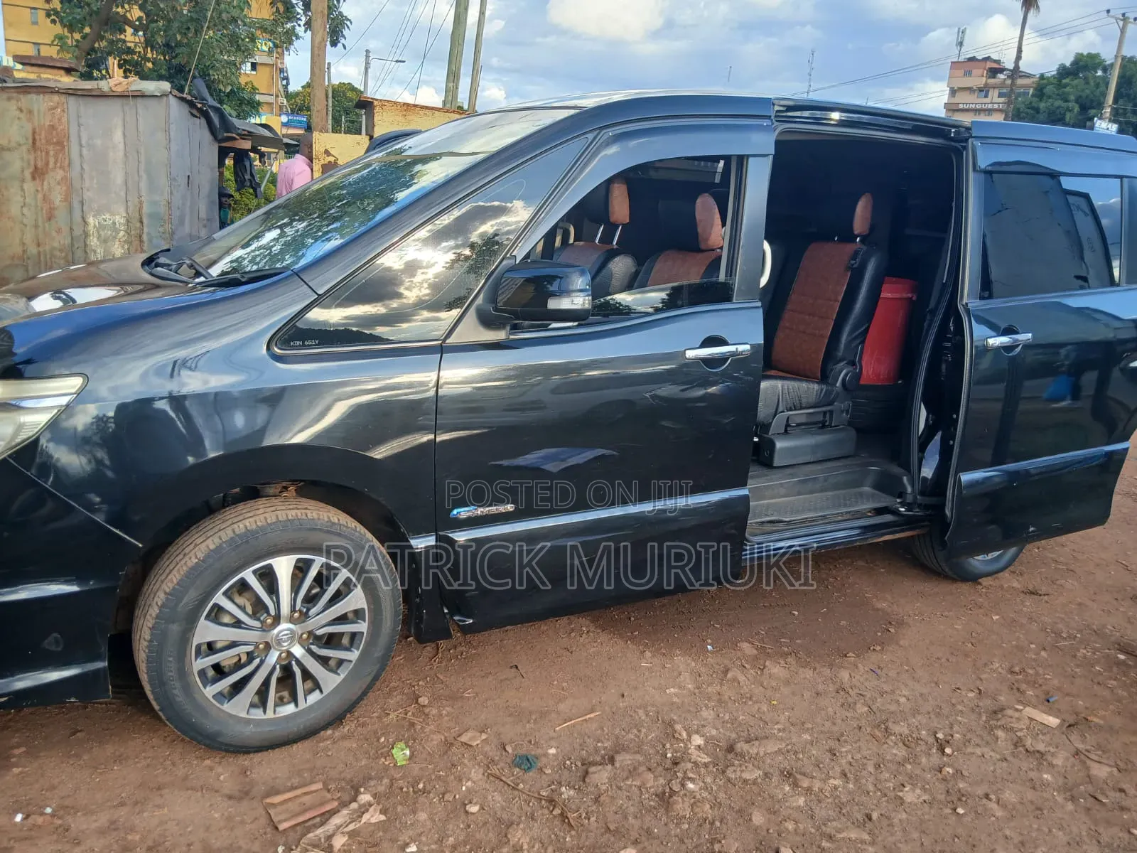 Nissan Serena 2015 Black