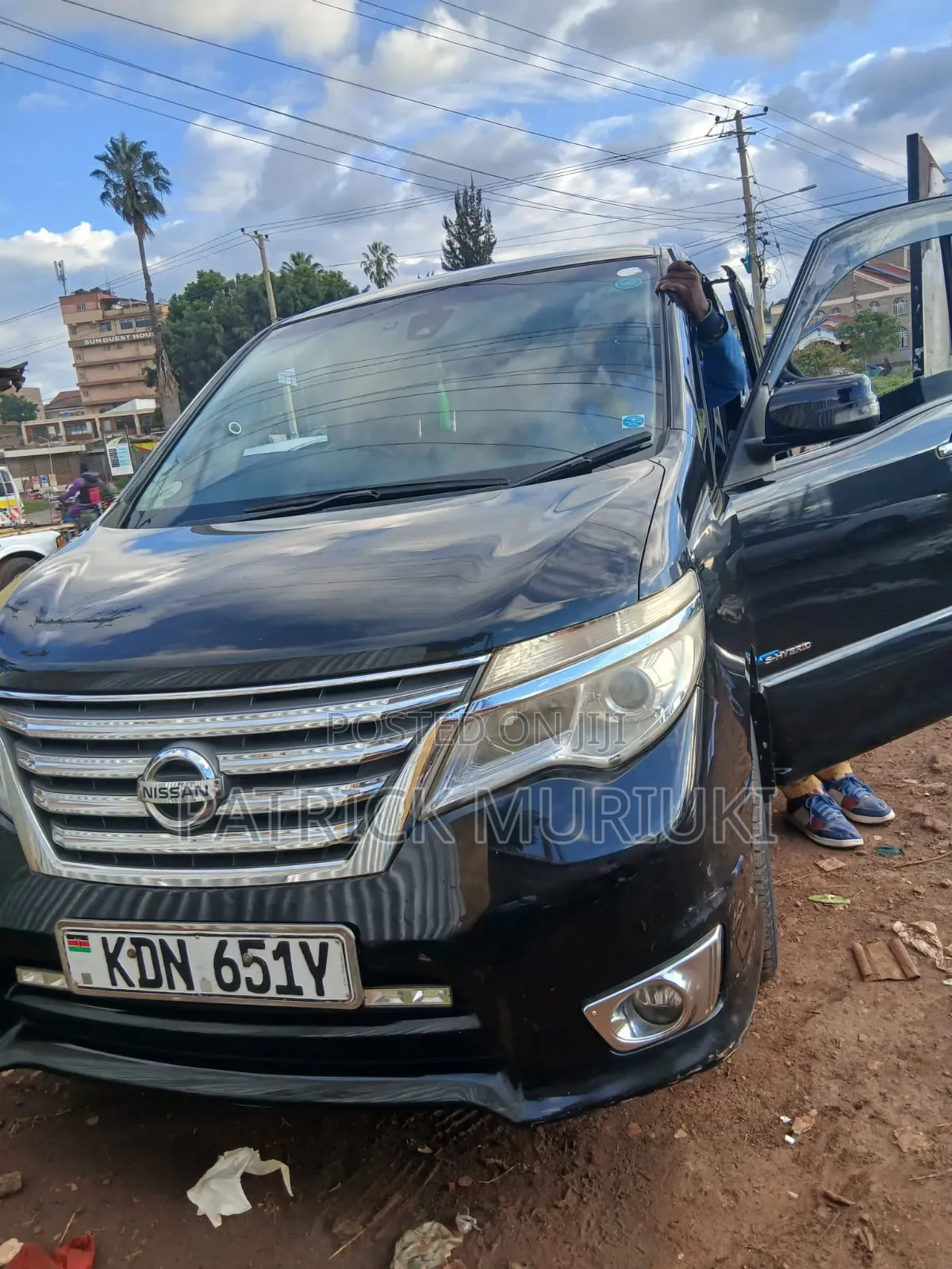 Nissan Serena 2015 Black
