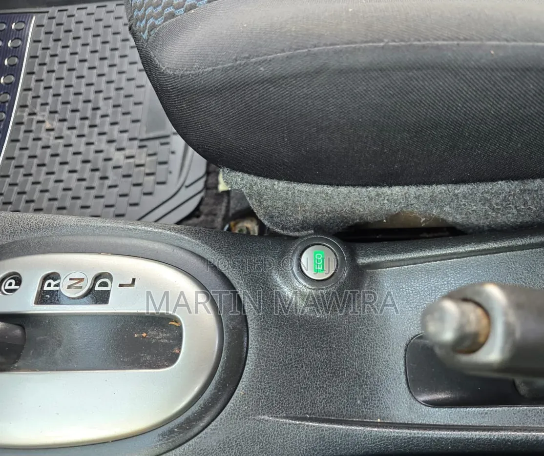 Nissan Note 2014 Blue