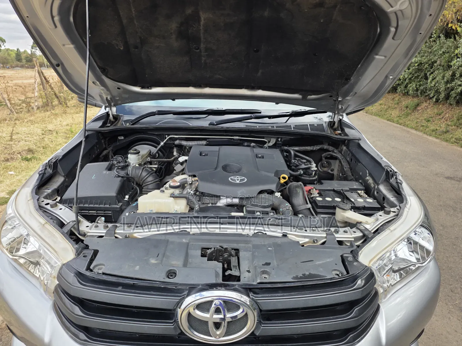 Toyota Hilux Revo Double Cab Deisel 2.4 RWD 2022 Silver
