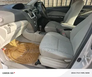 Toyota Belta 2010 Silver