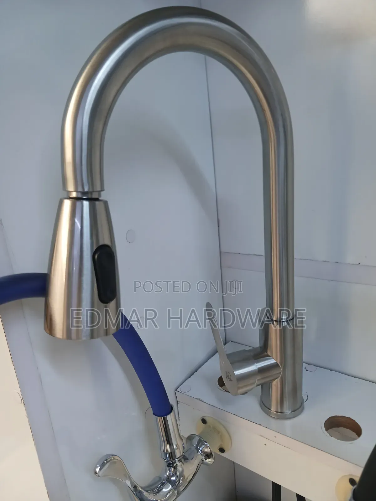 Pull Out Pillar Kitchen Mixer