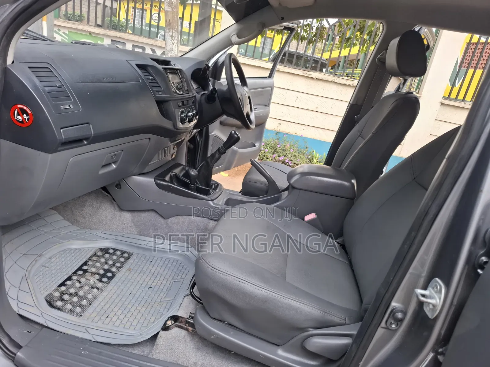 Toyota Hilux 3.0 D-4D 4x4 2013 Gray