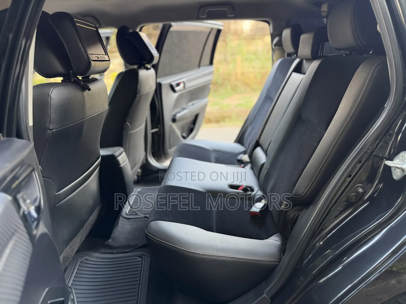 Toyota Corolla Fielder 1.5 Petrol FWD 2013 Black