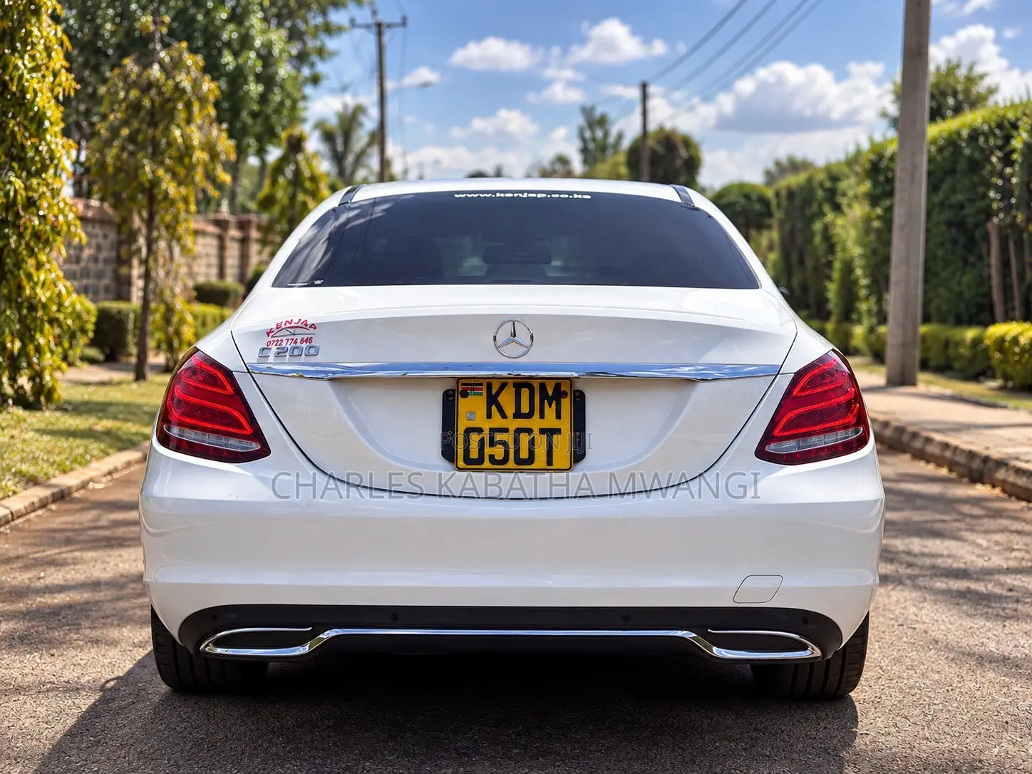 Mercedes-Benz C200 2016 Pearl