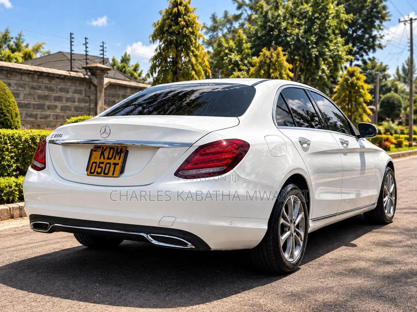 Mercedes-Benz C200 2016 Pearl