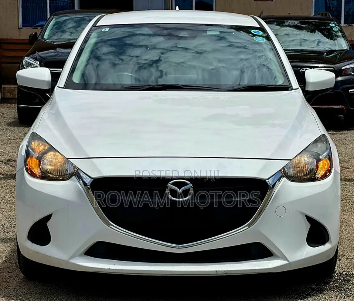 Mazda Demio 2019 White