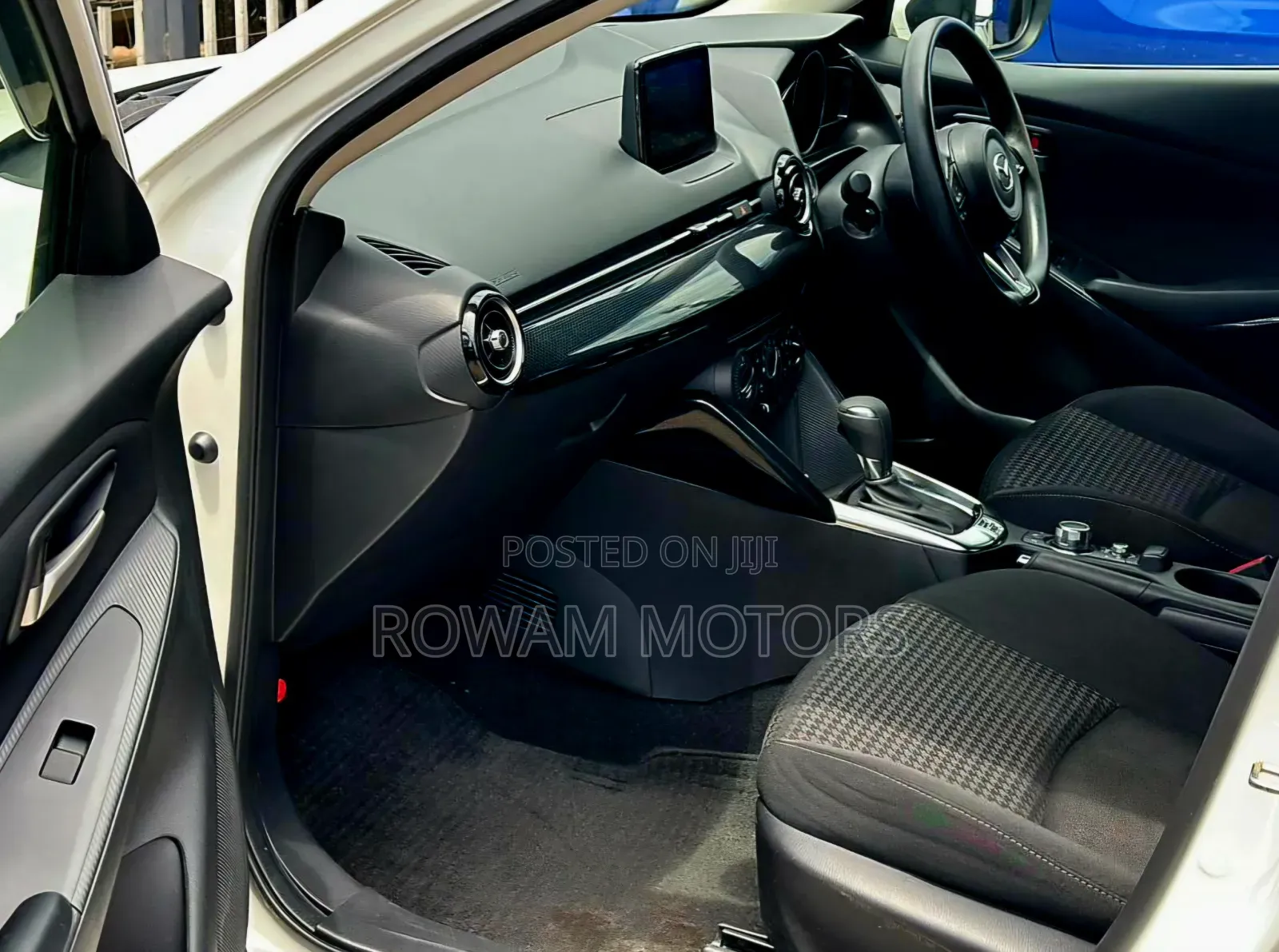 Mazda Demio 2019 White