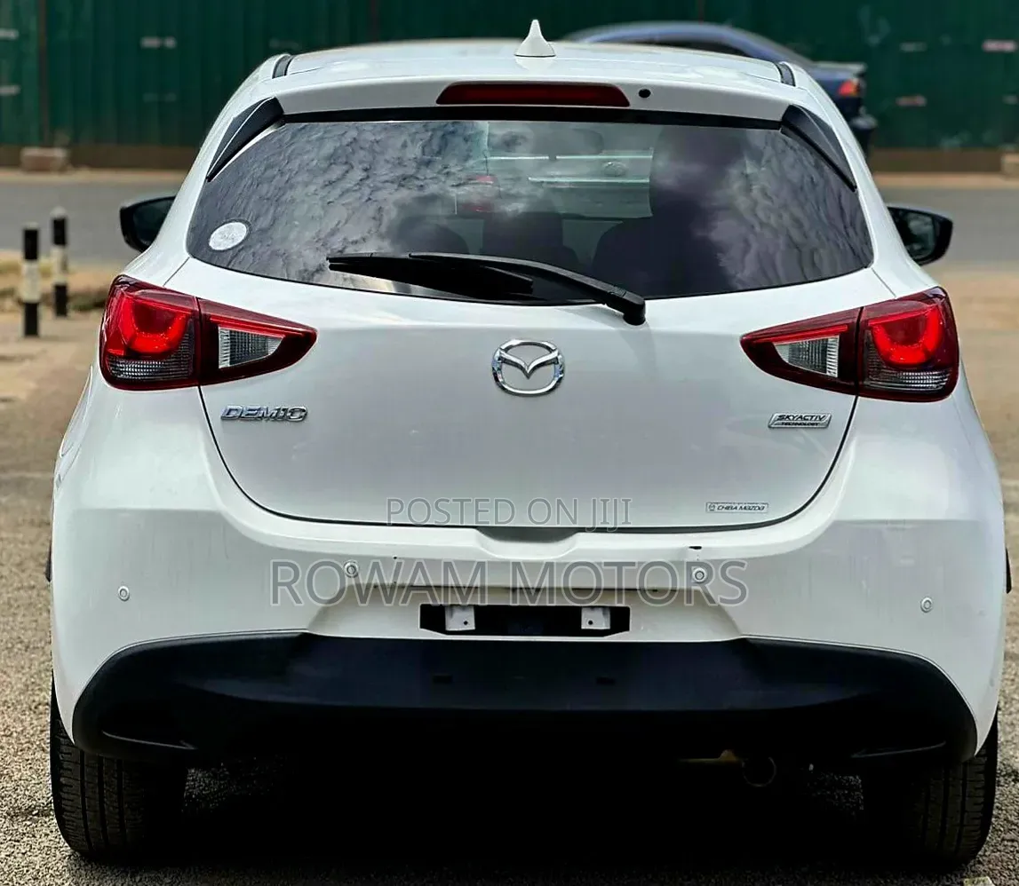 Mazda Demio 2019 White
