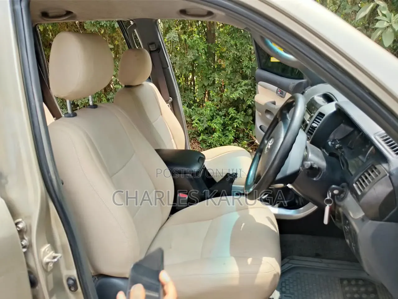 Toyota Land Cruiser Prado 2006 Gold
