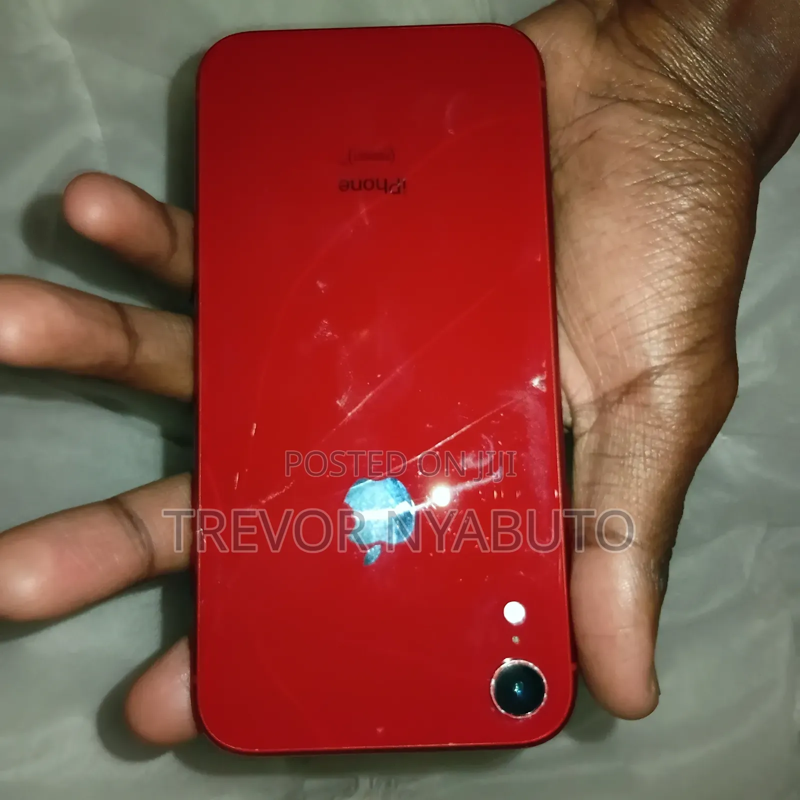 Apple iPhone XR 64 GB Red
