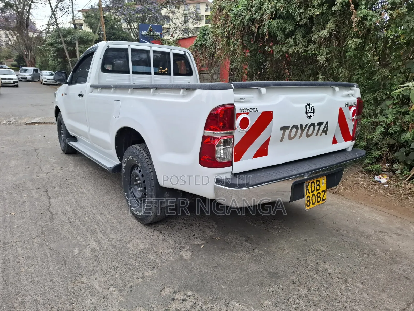 Toyota Hilux 2014 Off white
