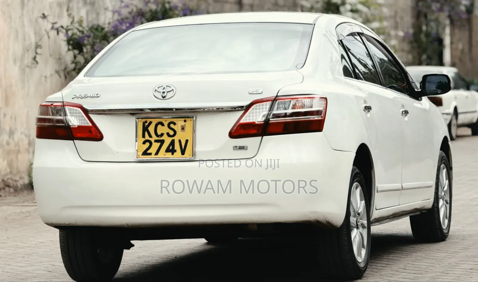 Toyota Premio 2011 White