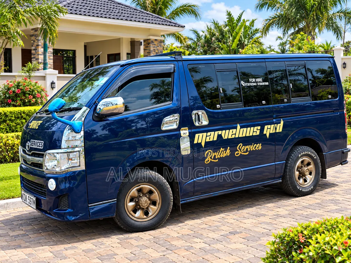 Toyota HiAce 2015 Blue