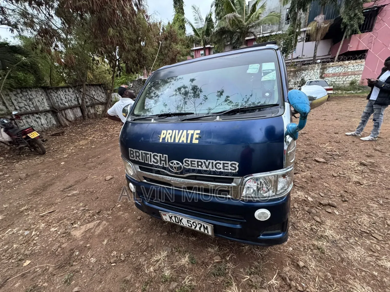 Toyota HiAce 2015 Blue