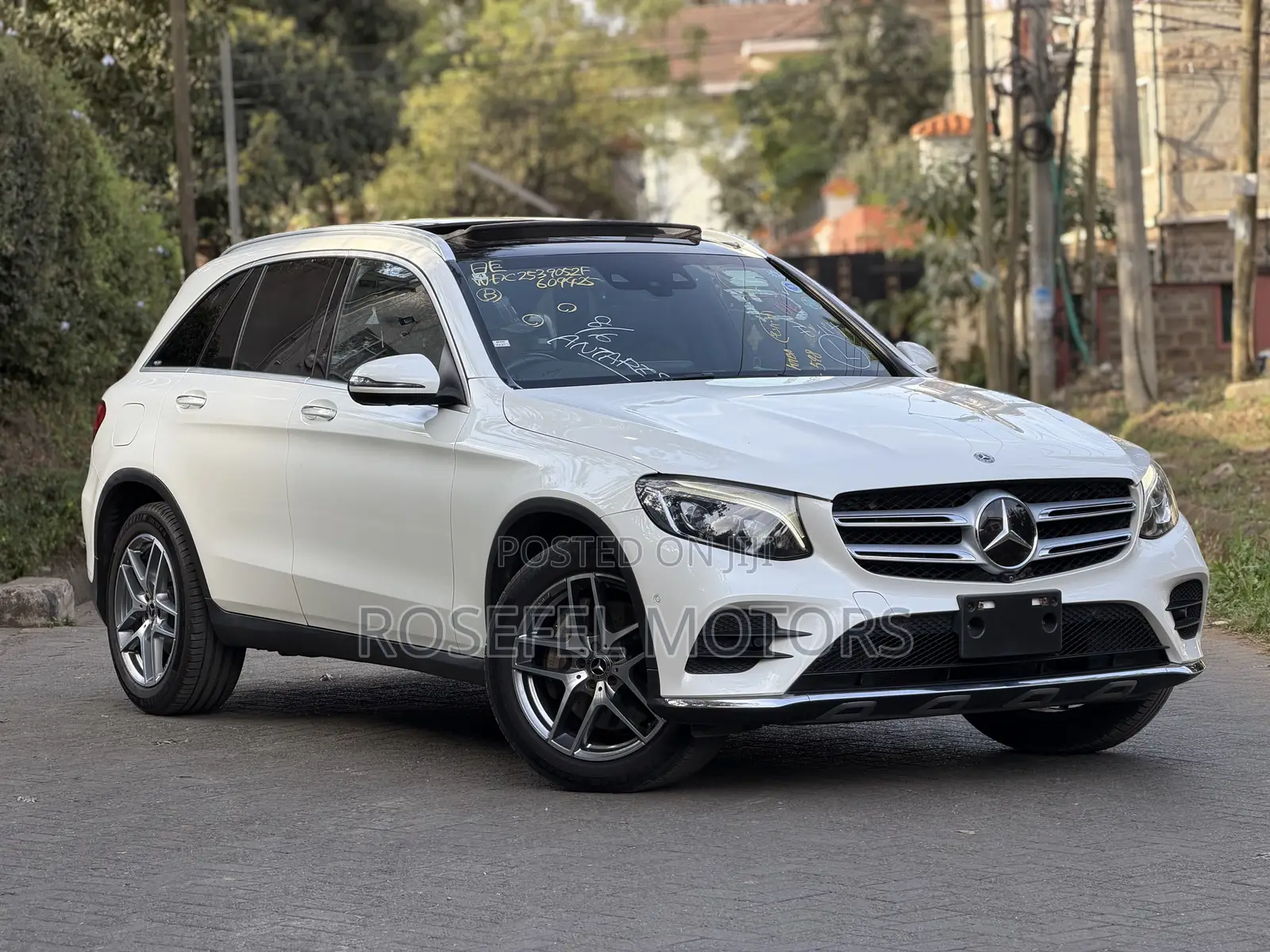 Mercedes-Benz GLC-Class 2019 White