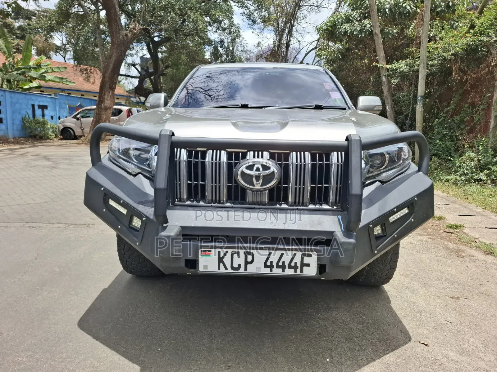 Toyota Land Cruiser Prado 3.0 TD 2011 Gray