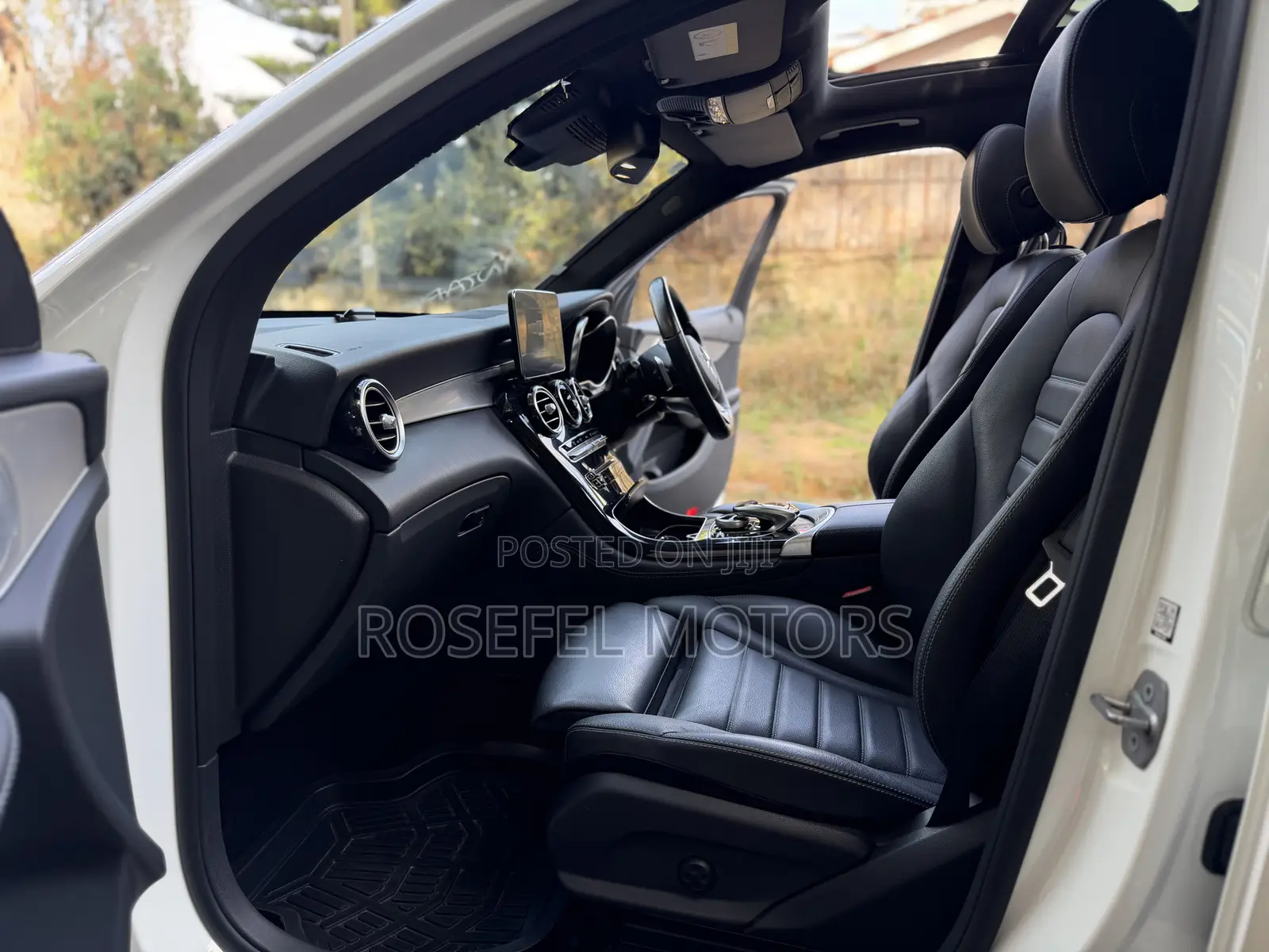 Mercedes-Benz GLC-Class 2019 White