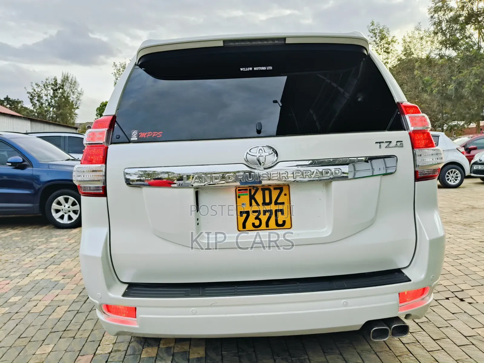 Toyota Land Cruiser Prado 3.0 D-4D (190 Hp) 2015 Pearl